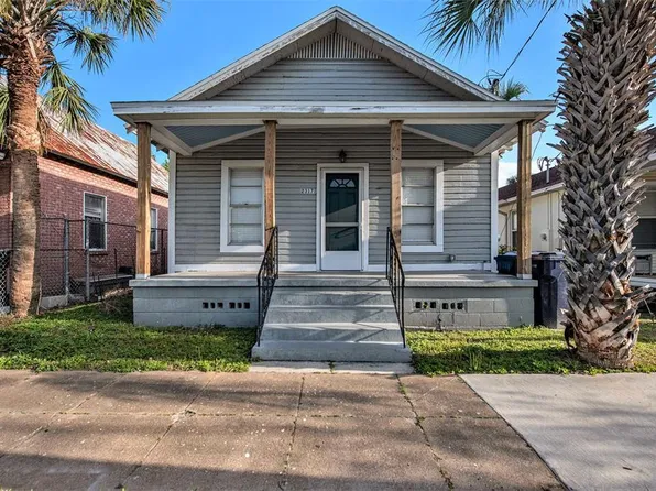 2317 W Chestnut St, Tampa, FL 33607