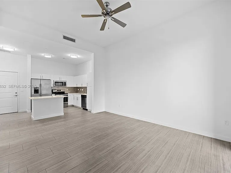 1776 Polk St #1103 — Photo 8