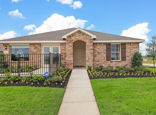 561 Marsh St, Cleburne, TX 76033