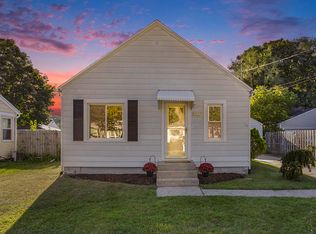 3523 Raven Ave SW, Wyoming, MI 49509