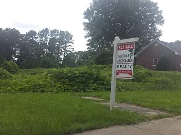 132 Broughton St, Troy, NC 27371