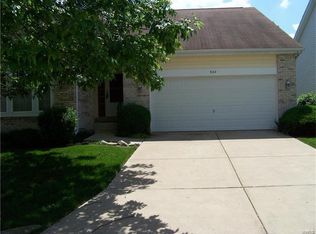 922 Ridgepointe Place Cir, Lake Saint Louis, MO 63367