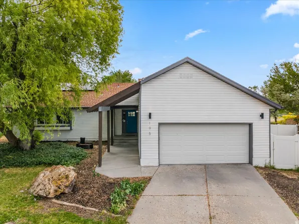 195 Country Club Dr, Stansbury Park, UT 84074