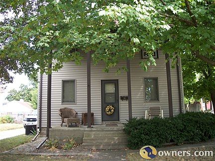1st image of 207 S Major St