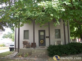 207 S Major St, Eureka, IL 61530