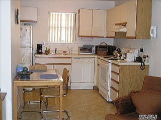 4th image of 116 Westend Ave APT 11