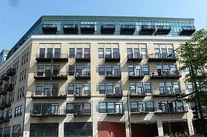1st image of 1645 W Ogden Ave Unit 713