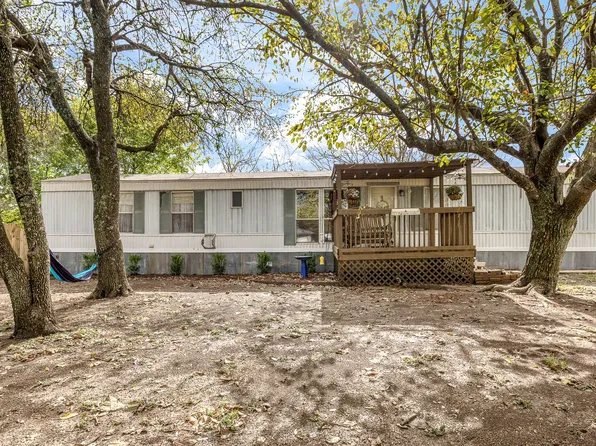 352 Jennifer Ln, Eddy, TX 76524
