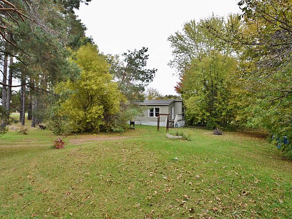 4th image of 33759 Vickers St NE