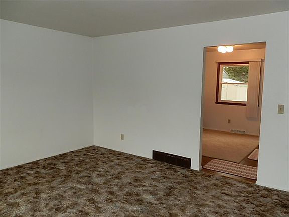 5th image of 1410-1412 Church St