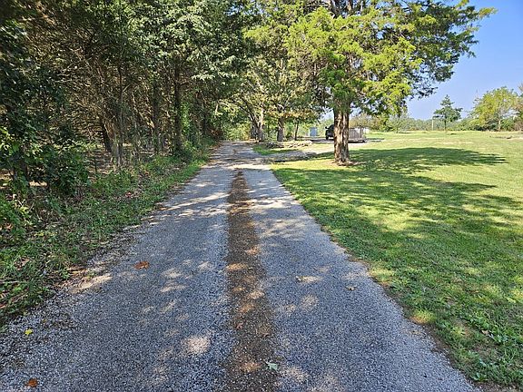 2nd image of 365 Driftwood Lane
