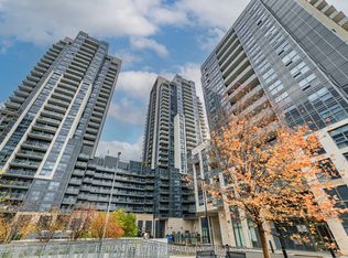 30 Meadowglen Pl N #1403, Toronto, ON M1G 0A6