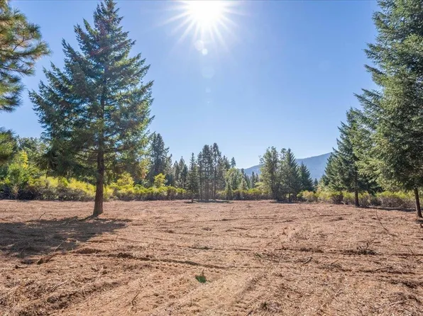 Lots 9 & 10 Conestoga Ct, Mount Shasta, CA 96067