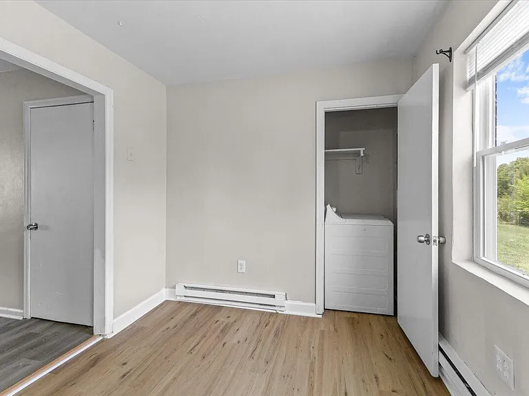 713 Bibb St NE — Photo 11