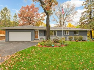 500 Valley High Rd, Burnsville, MN 55337