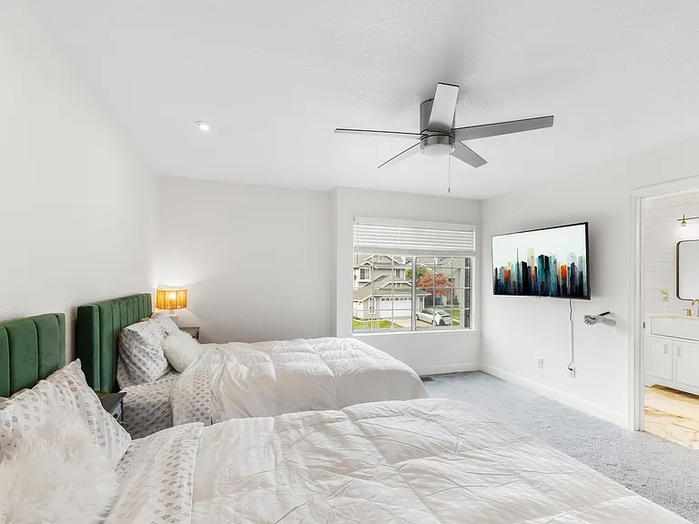 Bellsbrae Dr — Photo 34