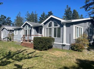1616 Penn Cove Rd, Oak Harbor, WA 98277