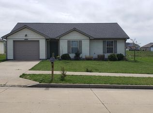 3402 Tuscany Rdg, Columbia, MO 65202