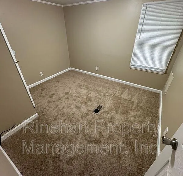 3252 Balkan Dr — Photo 7