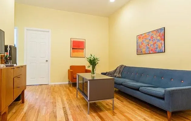 Rented by The Agency | media 9