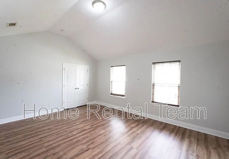 573 Governor Treutlen Cir — Photo 18