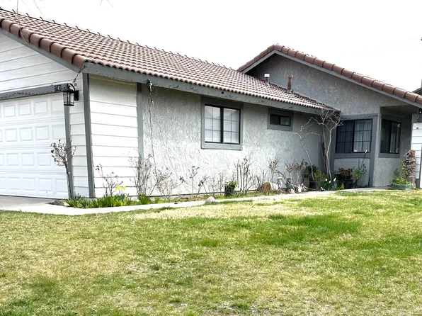 2740 El Nido Ln, Lancaster, CA 93535