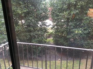 400 Glendale Rd #H11, Havertown, PA 19083