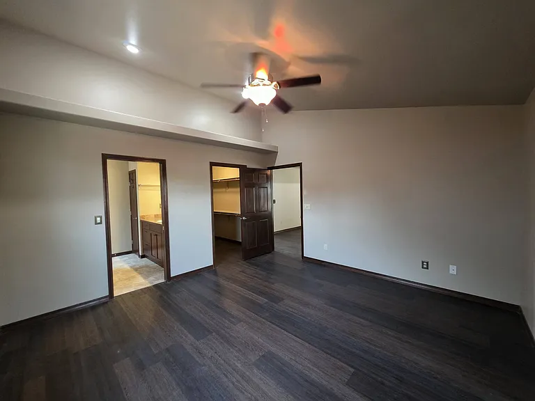 1523 Sacajawea Ave — Photo 18