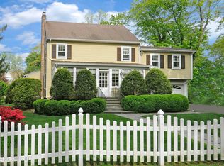 5 Douglas Dr, Greenwich, CT