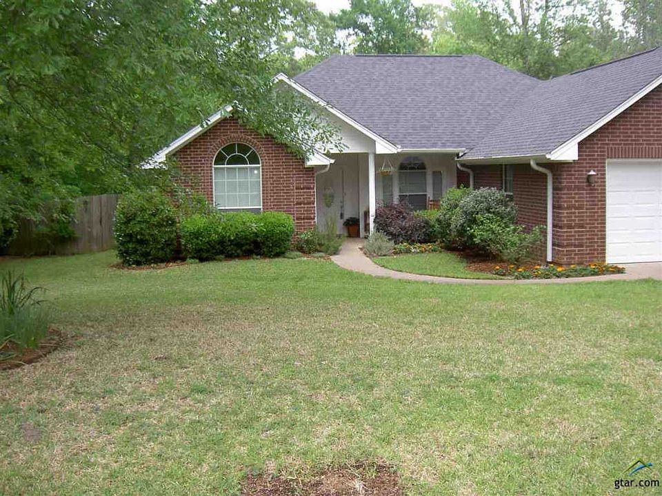 1st image of 19056 Pinedale Cir