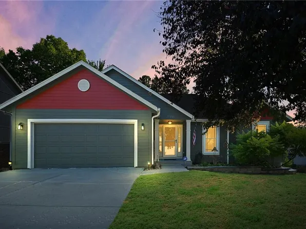 19405 E Colony Ln, Independence, MO 64058