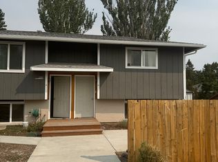 380 NW Thomas St APT B, Pullman, WA 99163