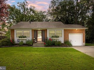 9 Parkwood Rd, Cherry Hill, NJ 08034