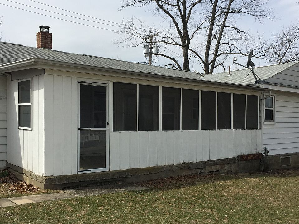 2nd image of 3 Poplar St