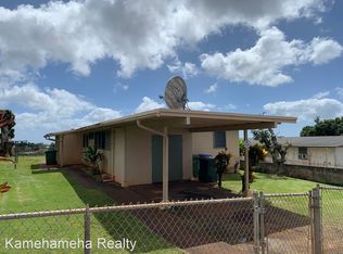 2271 Apoepoe St, Pearl City, HI 96782