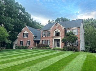 15 Powder Hill Rd, Bedford, NH 03110