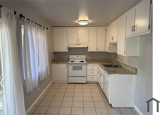 724 Northfield Dr #A — Photo 10