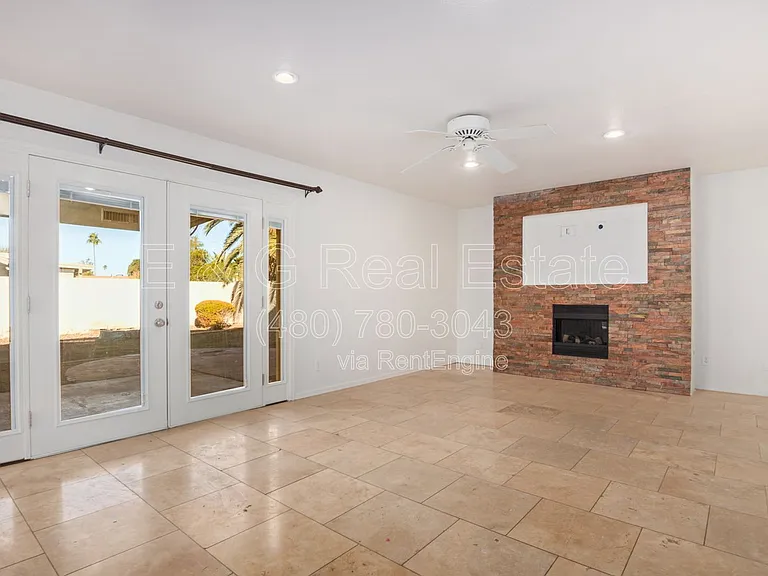 2522 S Mulberry — Photo 9