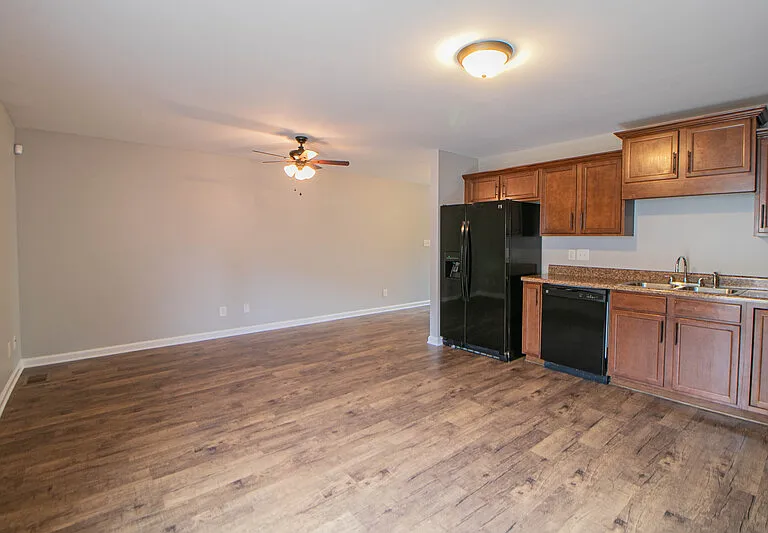 1718H Thistlewood Dr — Photo 5