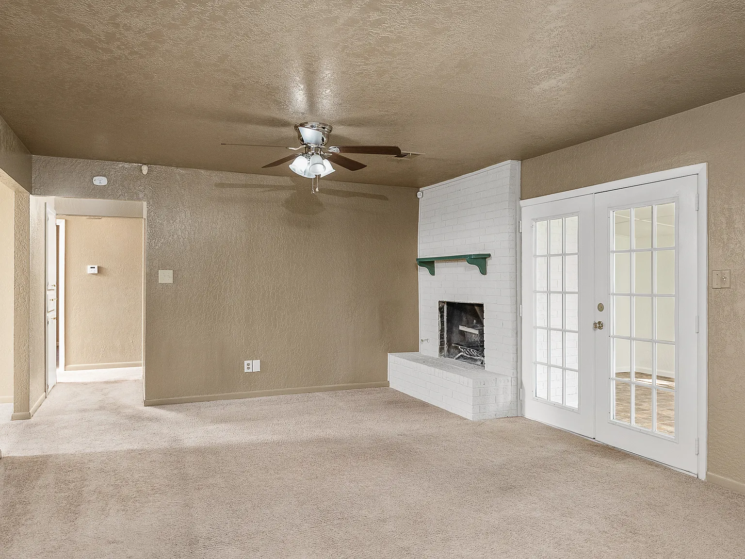 4708 Northwest Cheryl Boulevard - 1 — Photo 4