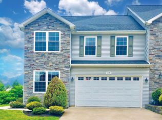 64 Grandview Dr, Pittston Township, PA 18640