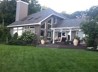 218 N West Silver Lake Rd, Traverse City, MI 49685