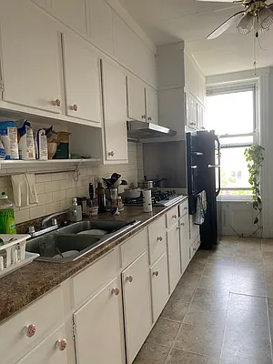 Rented by Naomi Property LLC | media 14