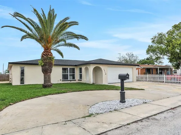 7410 Mayfield Dr, Port Richey, FL 34668