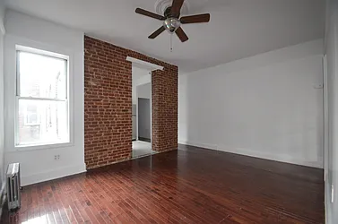 Rented by CITY SKYLINE REALTY INC