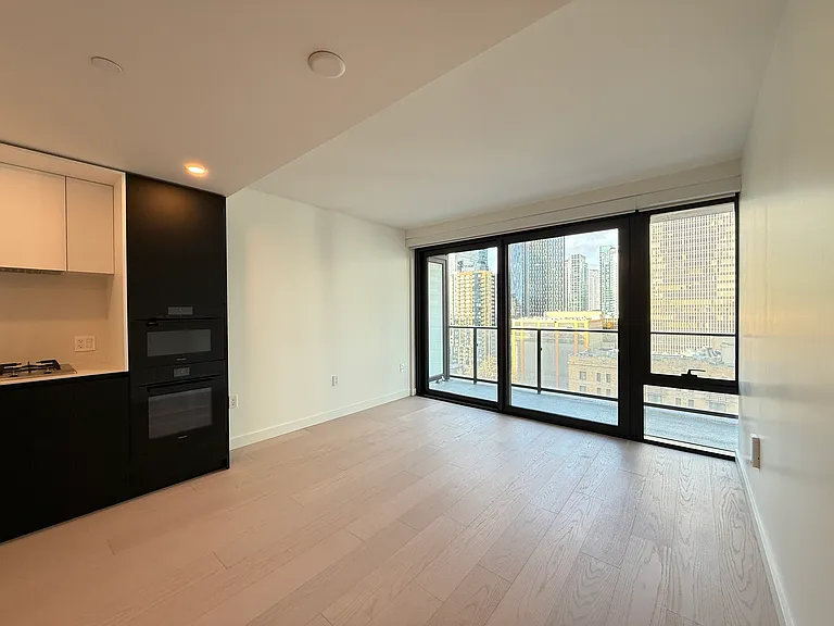 300 Virginia St #1005 — Photo 5