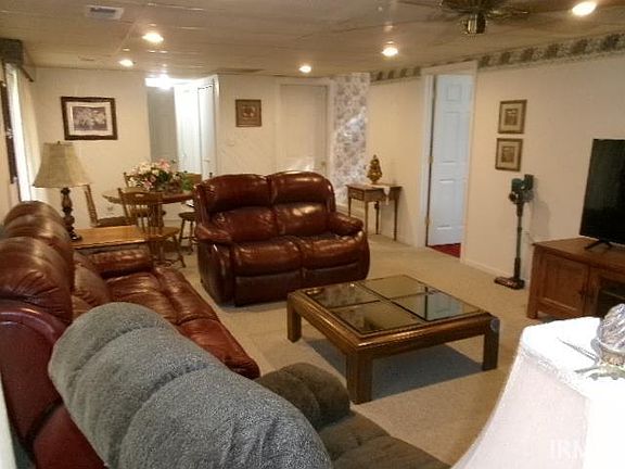 2nd image of 307 Sherwood Dr
