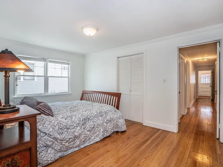 59 Milton St #1 — Photo 9