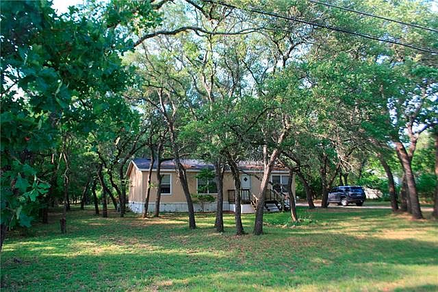 1st image of 1004 Red Bud Dr