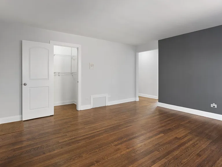 6120-6122 N Kenmore Ave #3W — Photo 7